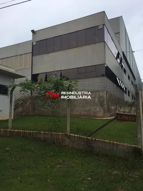 Foto 1 de Galpão/Depósito/Armazém à venda, 2400m² em Distrito Industrial, Araçariguama