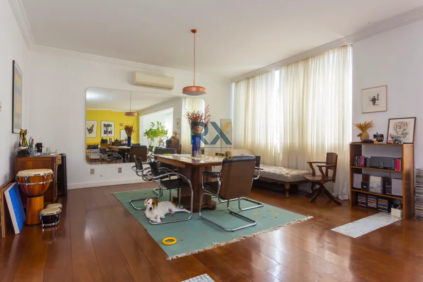 Foto 1 de Apartamento com 3 Quartos à venda, 240m² em Vila Buarque, São Paulo