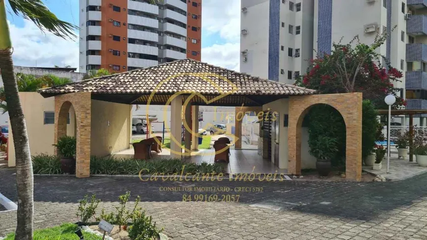 Foto 1 de Apartamento com 3 Quartos para alugar, 68m² em Capim Macio, Natal