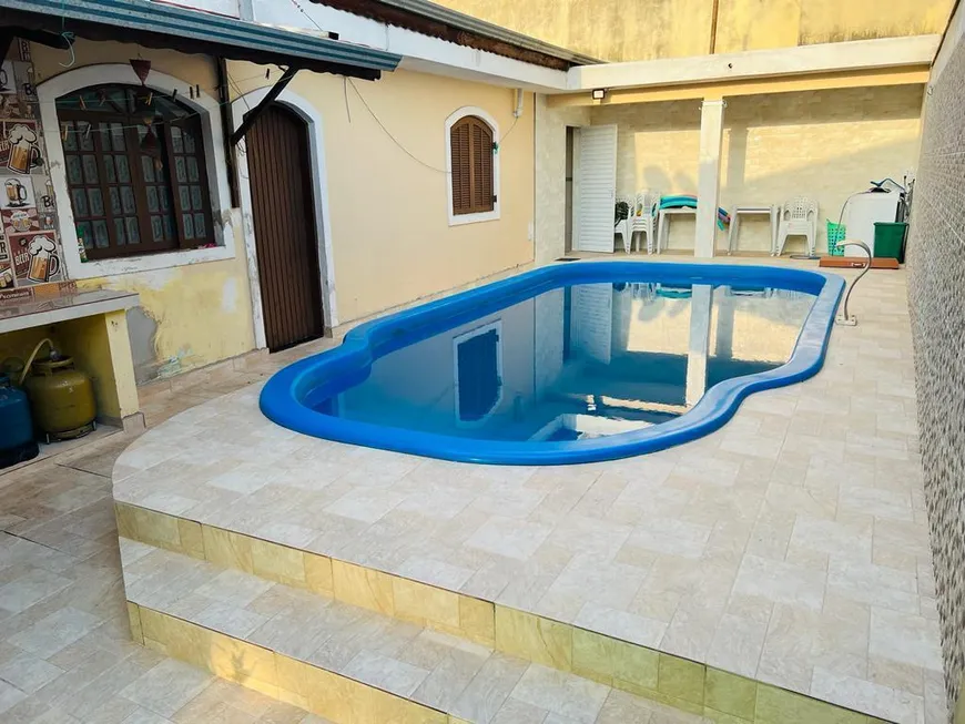 Foto 1 de Casa com 2 Quartos à venda, 140m² em Parque Dourado, Ferraz de Vasconcelos