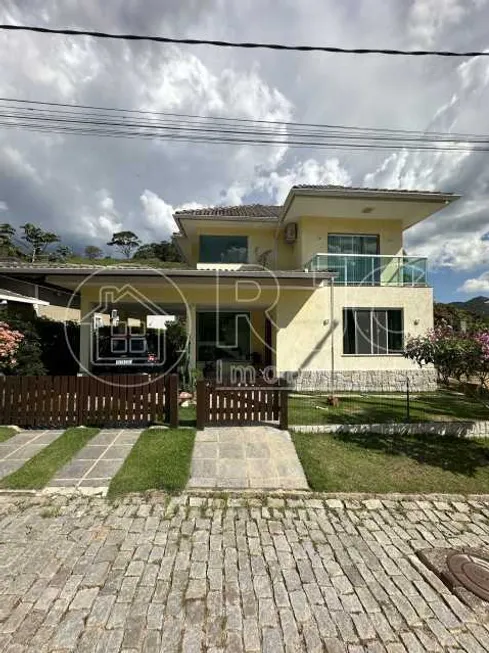 Foto 1 de Casa de Condomínio com 3 Quartos à venda, 176m² em Vargem Grande, Teresópolis