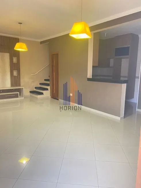 Foto 1 de Sobrado com 2 Quartos à venda, 155m² em Vila Albina, Taubaté