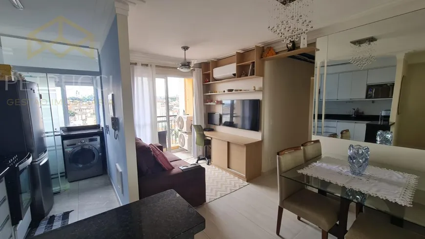 Foto 1 de Apartamento com 2 Quartos à venda, 60m² em Vila Satúrnia, Campinas