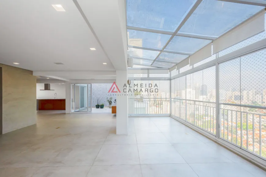 Foto 1 de Cobertura com 4 Quartos à venda, 300m² em Brooklin, São Paulo