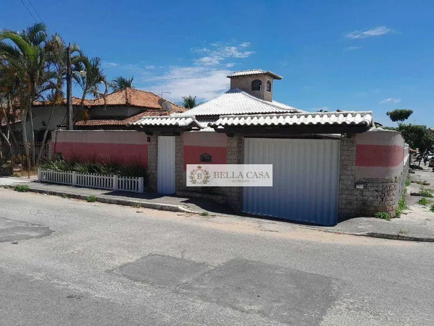 Foto 1 de Casa com 3 Quartos à venda, 280m² em Vila Capri, Araruama