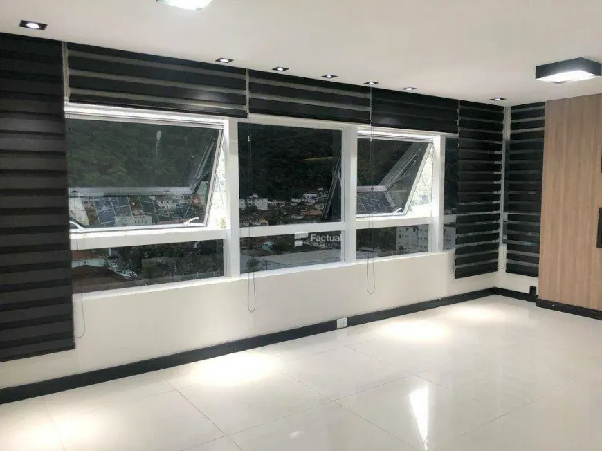 Foto 1 de Ponto Comercial à venda, 69m² em Vila Maia, Guarujá