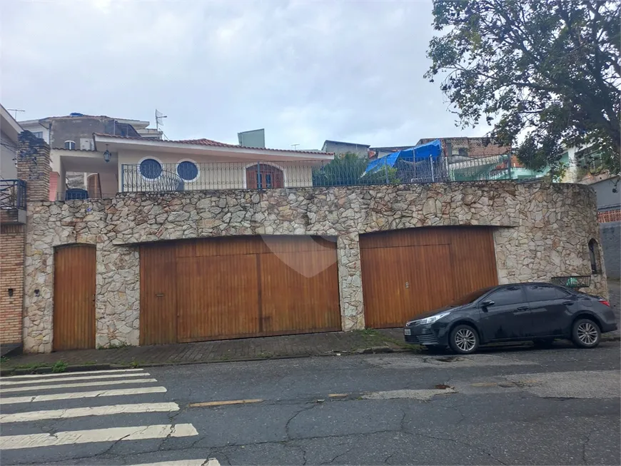 Foto 1 de Casa com 4 Quartos à venda, 275m² em Vila Pereira Barreto, São Paulo