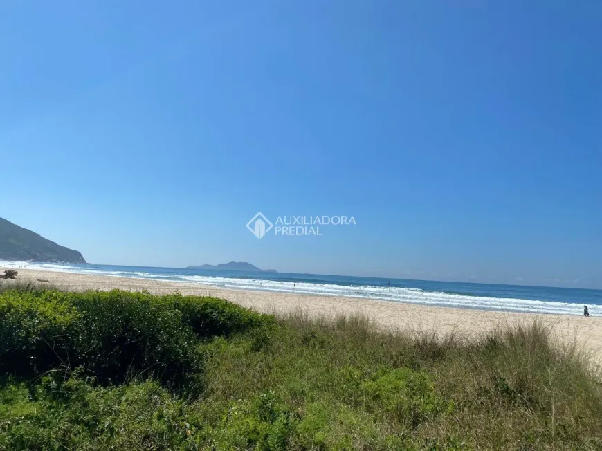 Foto 1 de Lote/Terreno com 1 Quarto à venda, 739m² em Praia Brava, Florianópolis