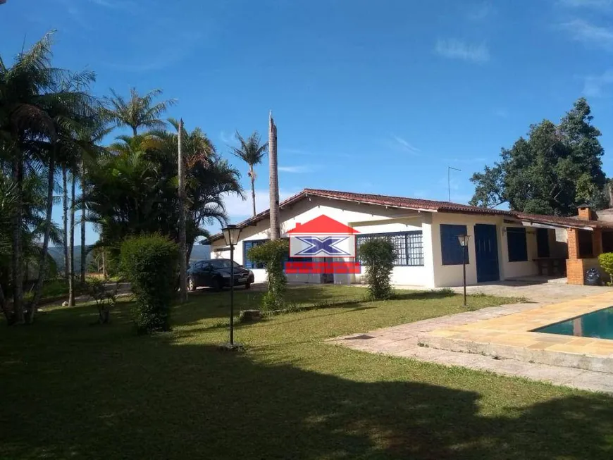 Foto 1 de Fazenda/Sítio com 3 Quartos à venda, 150m² em Recreio, Ibiúna