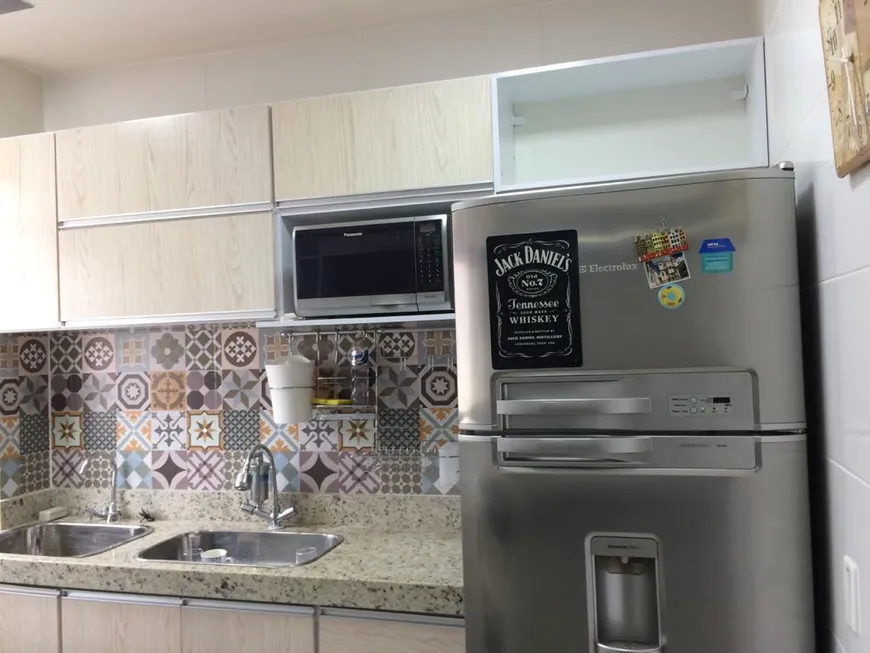 Foto 1 de Apartamento com 2 Quartos à venda, 50m² em Virgem Santa, Macaé