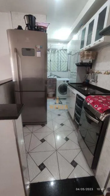 Foto 1 de Apartamento com 2 Quartos à venda, 42m² em Chácaras Caxingui, Embu das Artes