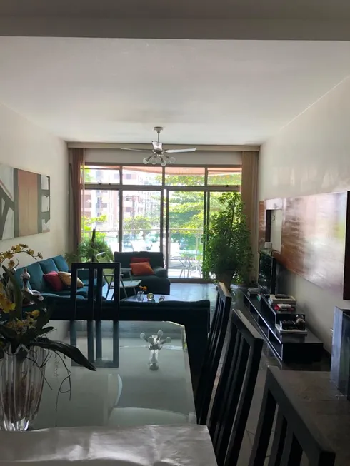 Foto 1 de Apartamento com 3 Quartos à venda, 180m² em Jardim Três Marias, Guarujá