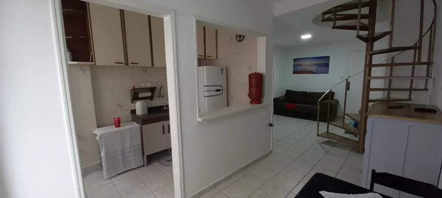 Foto 1 de Apartamento com 1 Quarto à venda, 92m² em Gonzaguinha, São Vicente