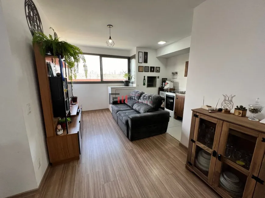 Foto 1 de Apartamento com 2 Quartos à venda, 54m² em Vivendas Do Arvoredo, Londrina