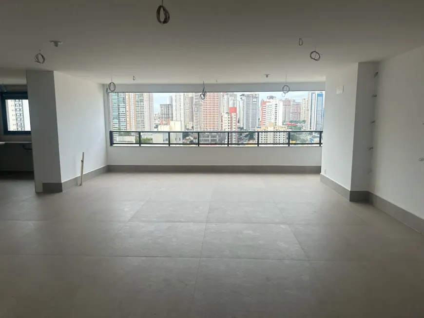 Foto 1 de Apartamento com 3 Quartos à venda, 221m² em Setor Oeste, Goiânia