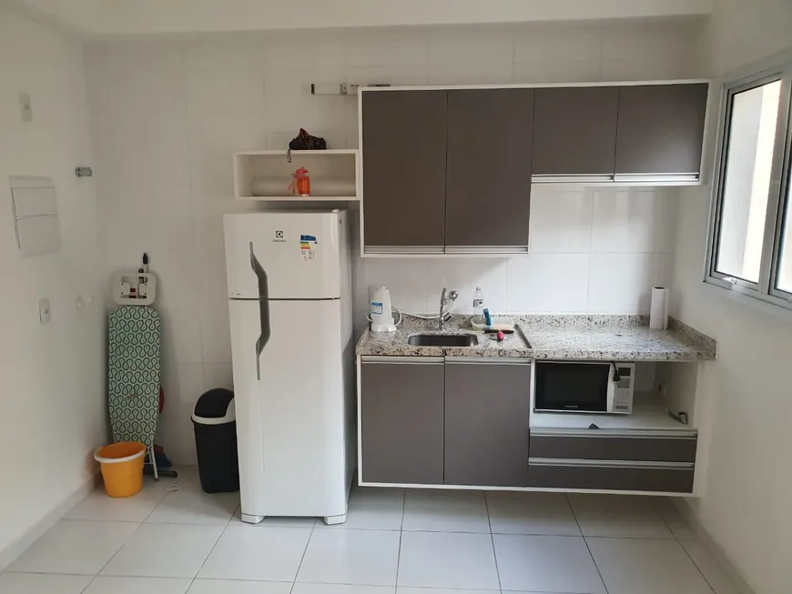 Foto 1 de Apartamento com 1 Quarto à venda, 30m² em Santa Ifigênia, São Paulo