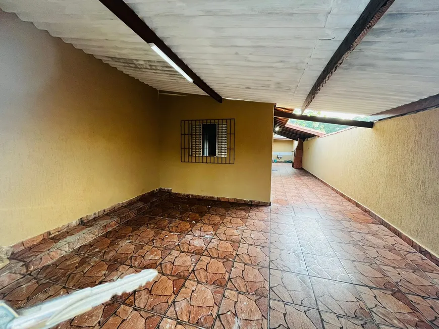 Foto 1 de Casa com 2 Quartos à venda, 107m² em Itaoca, Mongaguá