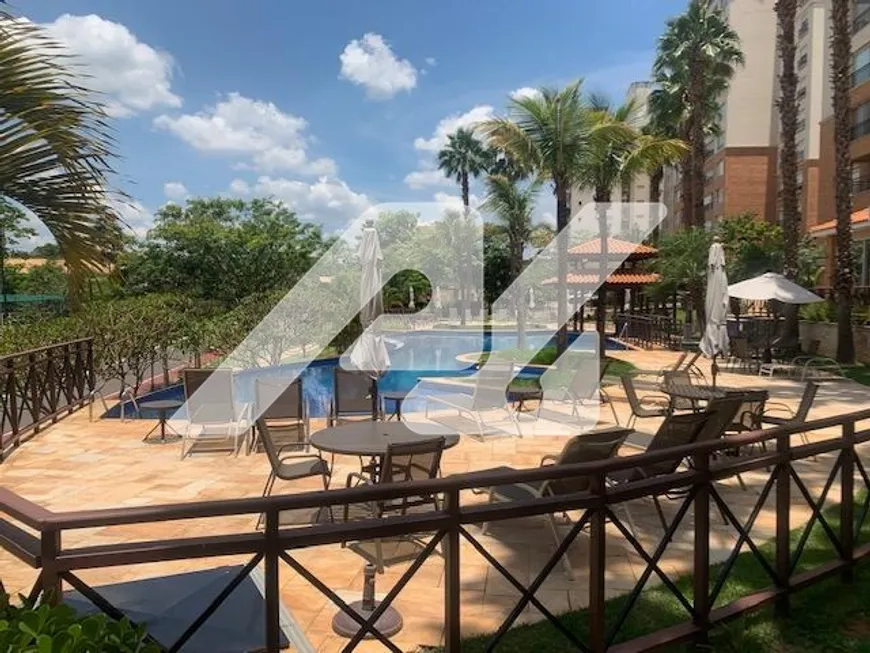 Foto 1 de Apartamento com 3 Quartos para alugar, 232m² em Jardim Madalena, Campinas