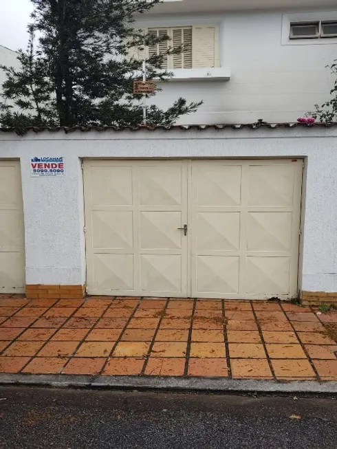 Foto 1 de Casa com 3 Quartos à venda, 180m² em Campo Belo, São Paulo