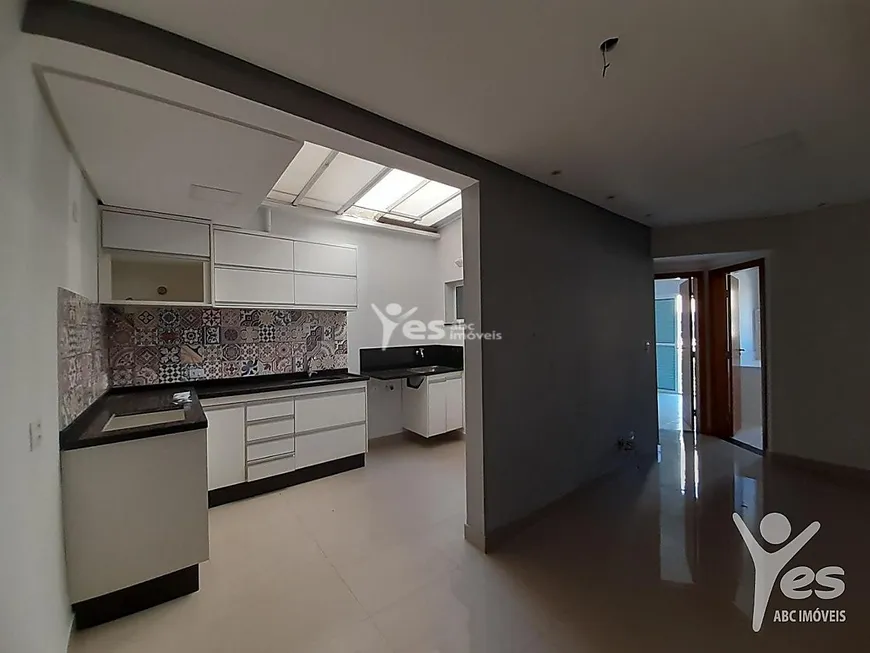 Foto 1 de Apartamento com 2 Quartos à venda, 47m² em Vila Scarpelli, Santo André