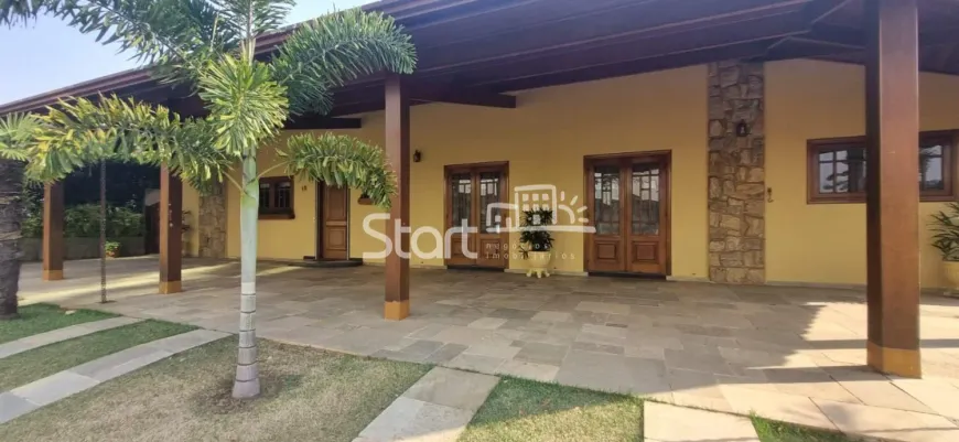 Foto 1 de Casa de Condomínio com 3 Quartos para alugar, 252m² em Fazenda São Quirino, Campinas