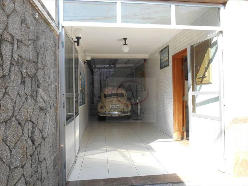 Foto 1 de Casa com 3 Quartos à venda, 163m² em Marapé, Santos