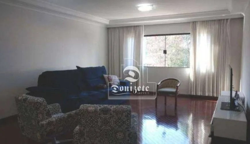 Foto 1 de Casa com 3 Quartos à venda, 201m² em Vila Gilda, Santo André