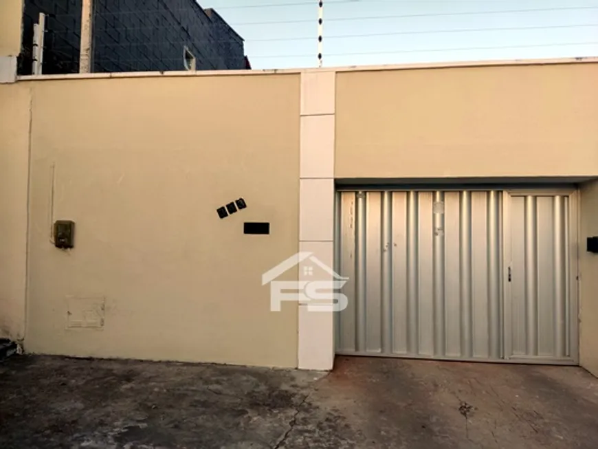 Foto 1 de Casa com 3 Quartos à venda, 190m² em Guajiru, Fortaleza