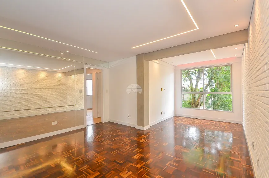 Foto 1 de Apartamento com 3 Quartos à venda, 68m² em Água Verde, Curitiba
