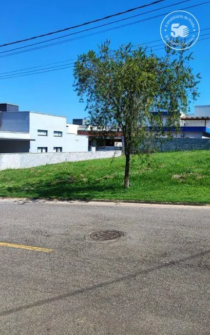 Foto 1 de Lote/Terreno à venda, 405m² em Loteamento Residencial Reserva dos Lagos, Pindamonhangaba