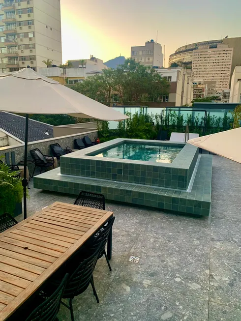 Foto 1 de Apartamento com 1 Quarto à venda, 28m² em Ipanema, Rio de Janeiro