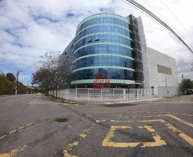 Foto 1 de Galpão/Depósito/Armazém para alugar, 6300m² em Granja dos Cavaleiros, Macaé