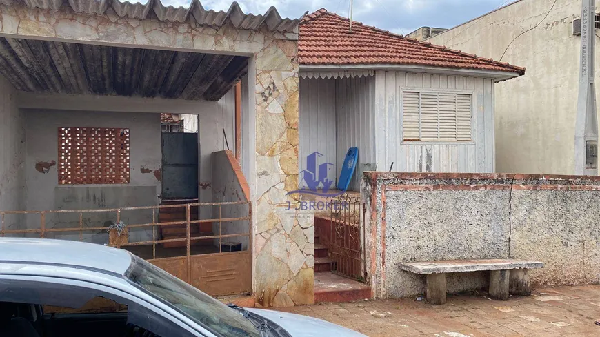 Foto 1 de Lote/Terreno à venda, 220m² em Jardim Brasil, Bauru