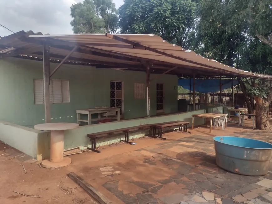 Foto 1 de Fazenda/Sítio com 4 Quartos à venda, 200m² em Area Rural de Planaltina, Brasília