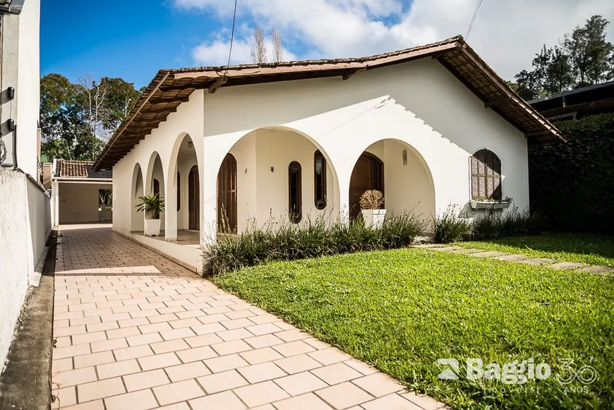 Foto 1 de Casa com 3 Quartos à venda, 786m² em Mossunguê, Curitiba