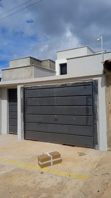 Foto 1 de Casa com 3 Quartos à venda, 90m² em Jardim dos Buritis, Aparecida de Goiânia