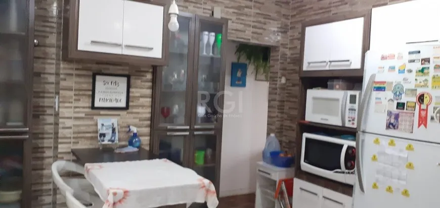 Foto 1 de Apartamento com 2 Quartos à venda, 69m² em Navegantes, Porto Alegre