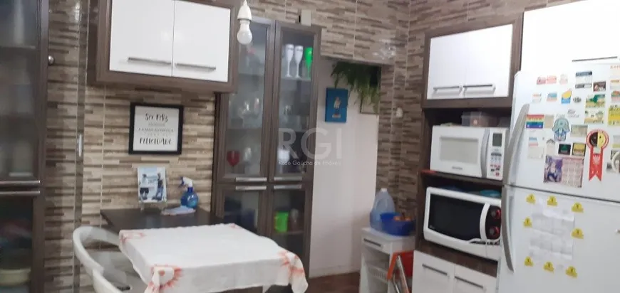 Foto 1 de Apartamento com 2 Quartos à venda, 70m² em Navegantes, Porto Alegre