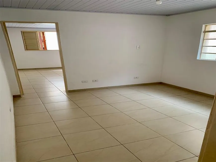 Foto 1 de Casa com 1 Quarto para alugar, 65m² em Vila Brasilina, São Paulo