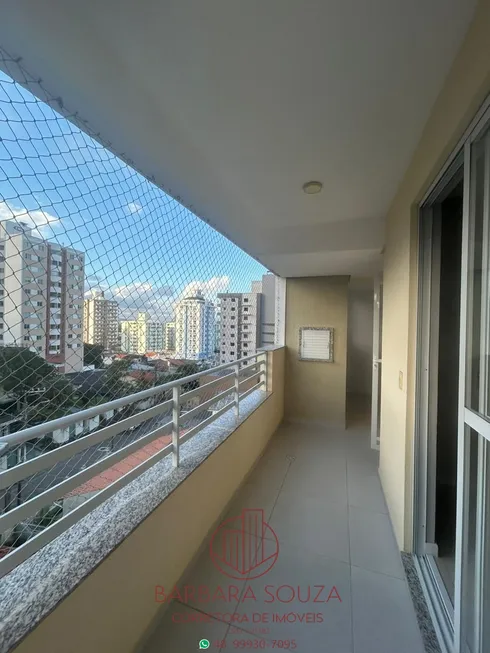 Foto 1 de Apartamento com 2 Quartos à venda, 73m² em Barreiros, São José