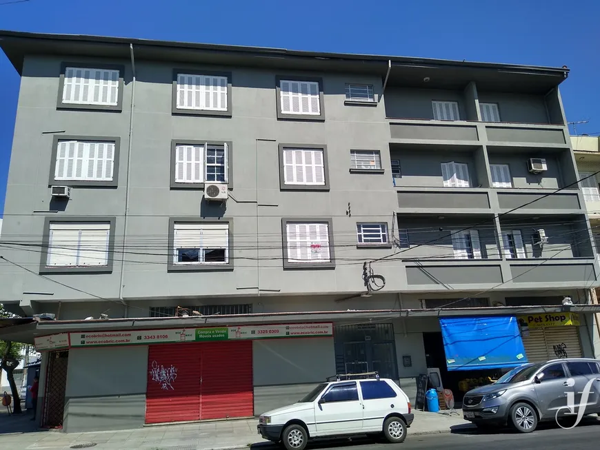 Foto 1 de Apartamento com 2 Quartos à venda, 60m² em Navegantes, Porto Alegre