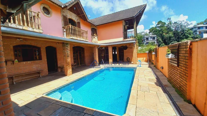Foto 1 de Casa de Condomínio com 4 Quartos à venda, 272m² em Parque Residencial Itapeti, Mogi das Cruzes