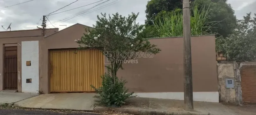 Foto 1 de Lote/Terreno à venda, 240m² em Vila Santa Maria, Araraquara