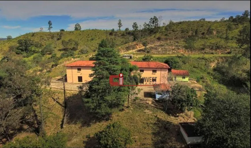 Foto 1 de Fazenda/Sítio com 8 Quartos à venda, 1700m² em Jardim Seabra, Amparo