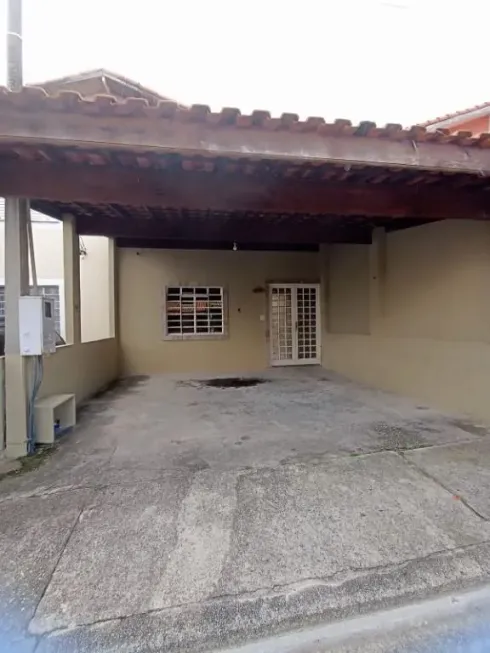 Foto 1 de Casa de Condomínio com 2 Quartos à venda, 123m² em Parque California, Jacareí