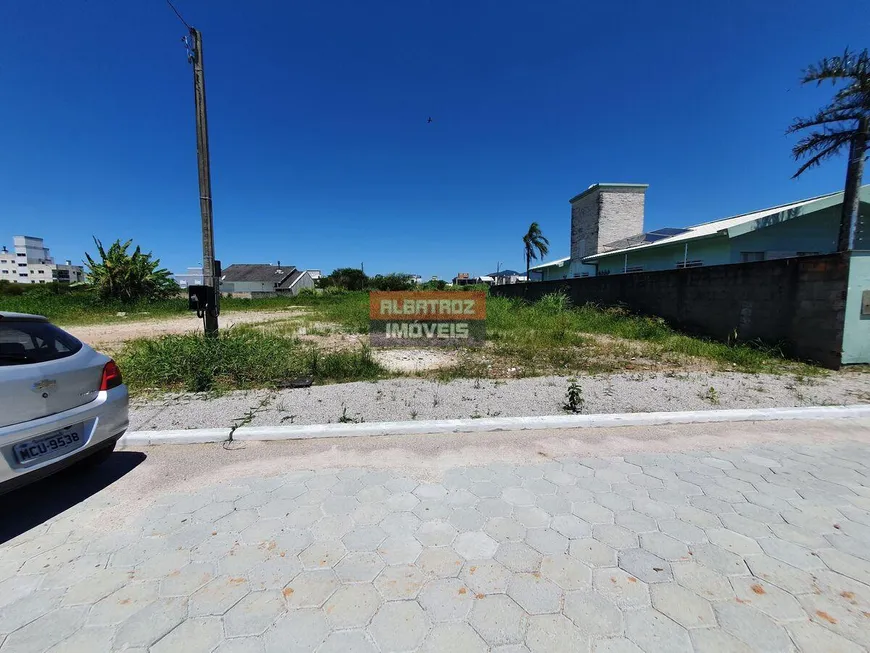 Foto 1 de Lote/Terreno à venda, 360m² em Carianos, Florianópolis