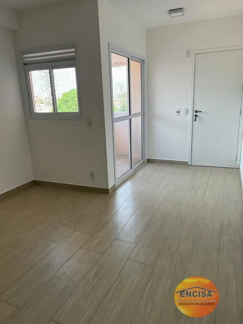 Foto 1 de Apartamento com 2 Quartos à venda, 43m² em Campestre, Santo André