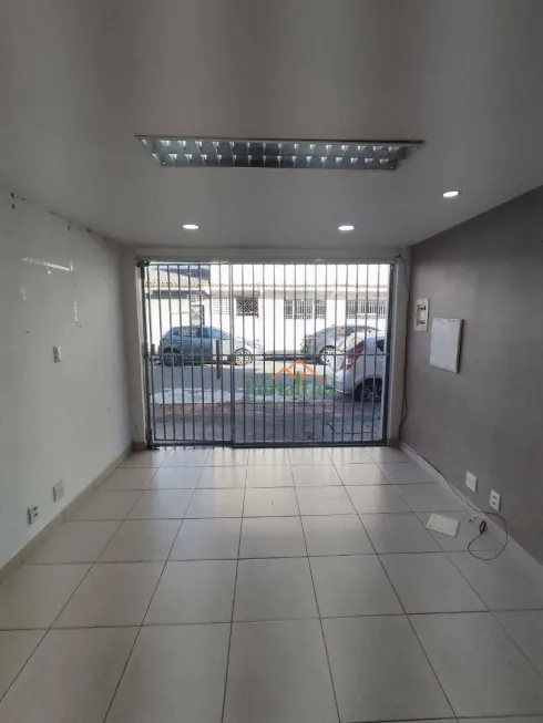 Foto 1 de Ponto Comercial para alugar, 36m² em Laranjeiras, Serra