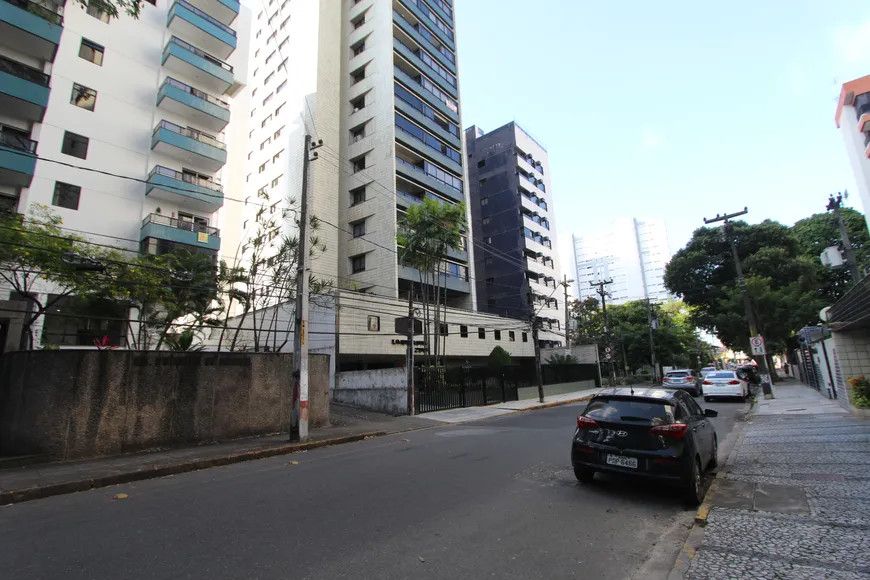 Foto 1 de Apartamento com 4 Quartos à venda, 254m² em Parnamirim, Recife