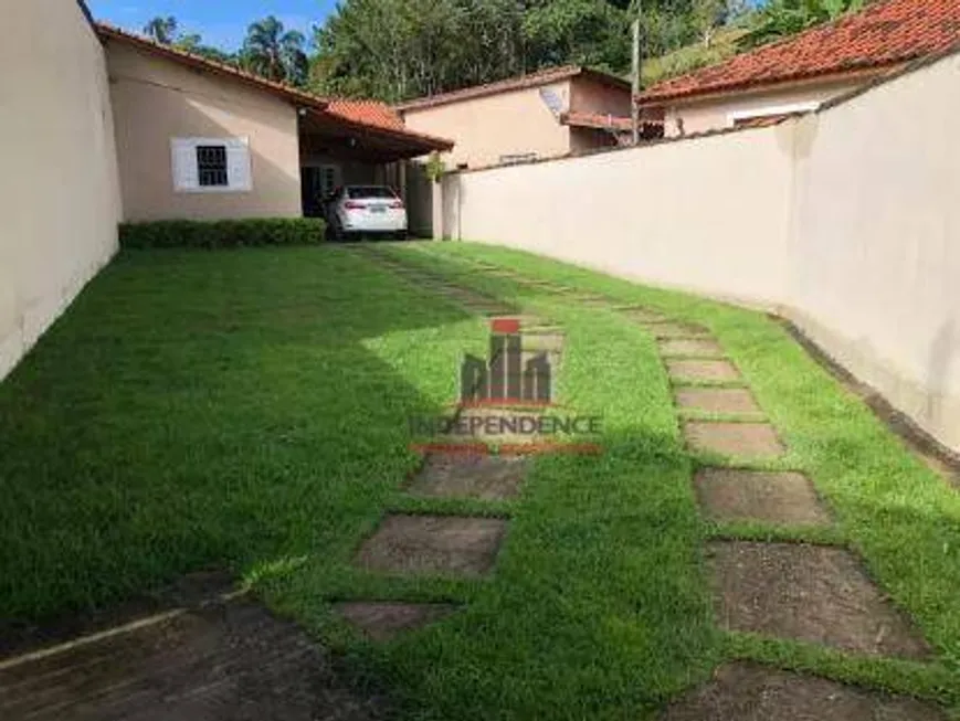 Foto 1 de Casa com 2 Quartos à venda, 90m² em Freitas, São José dos Campos